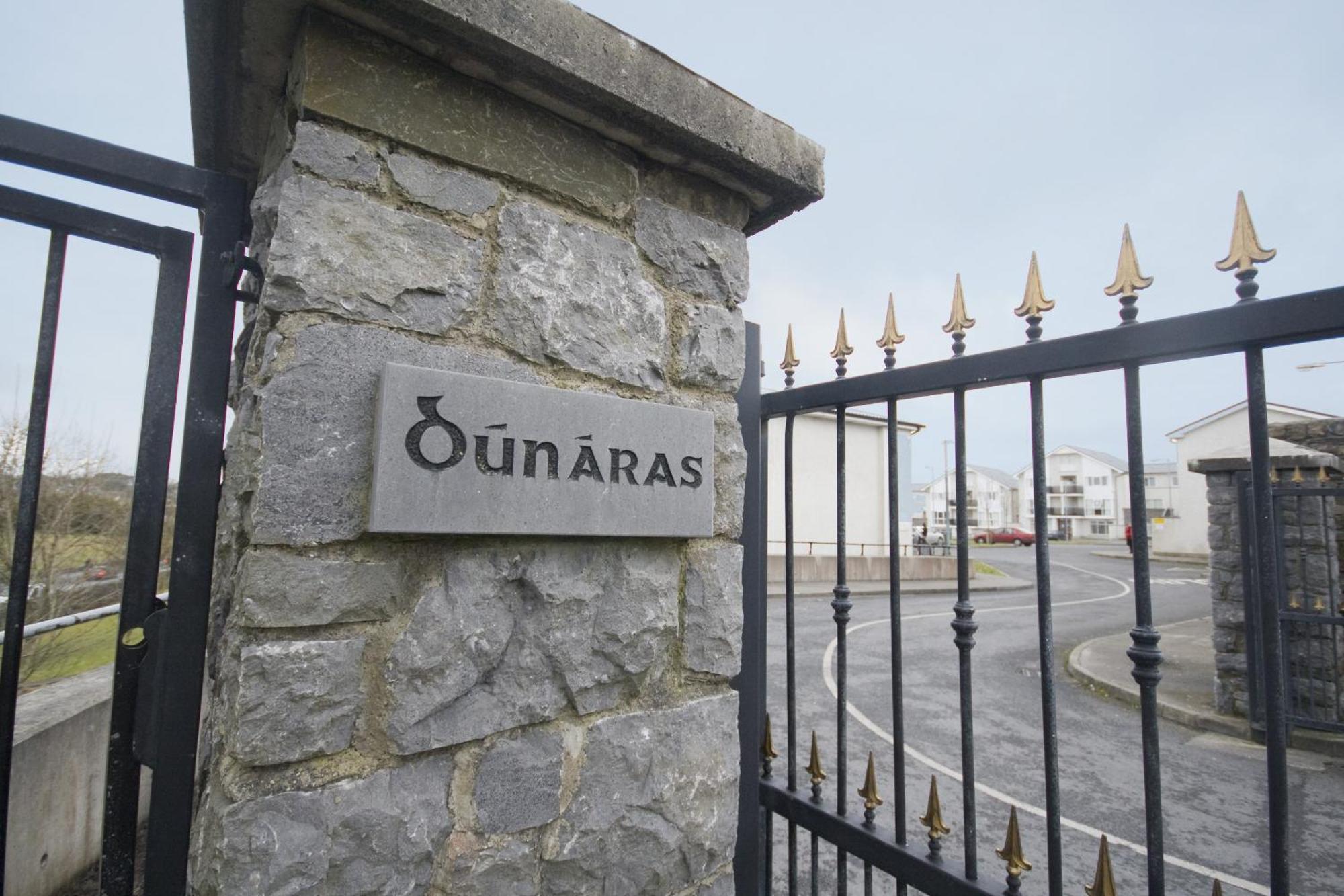 Dunaras Holiday Village Galway Buitenkant foto